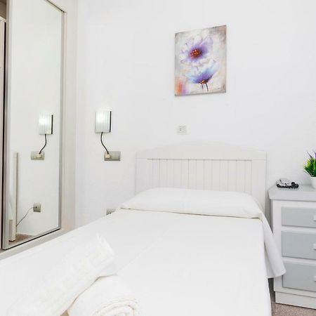 Hostal Molins Park Ibiza Town Ngoại thất bức ảnh