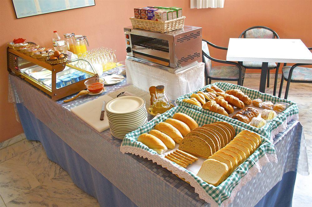 Hostal Molins Park Ibiza Town Ngoại thất bức ảnh