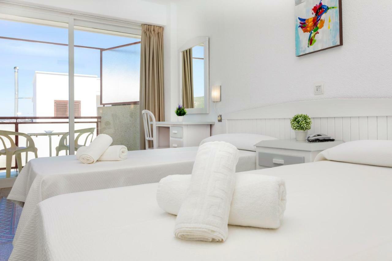 Hostal Molins Park Ibiza Town Ngoại thất bức ảnh