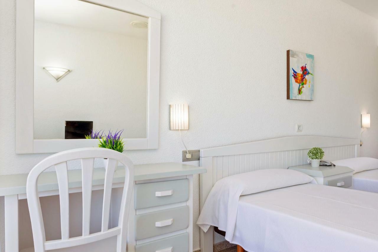 Hostal Molins Park Ibiza Town Ngoại thất bức ảnh